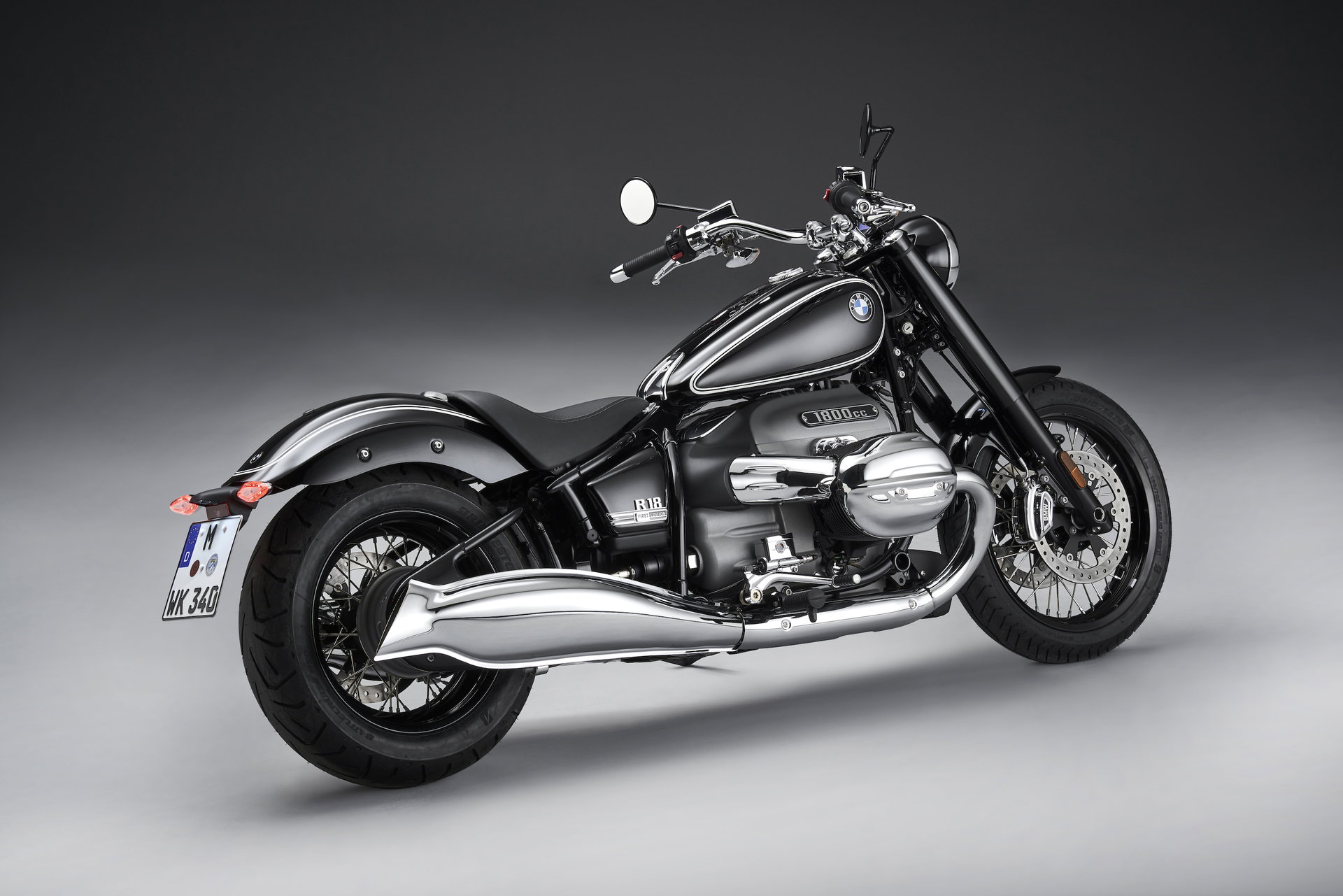 The 1800cc BMW R 18 Has The Bike World's Biggest Ever Boxer Twin ...