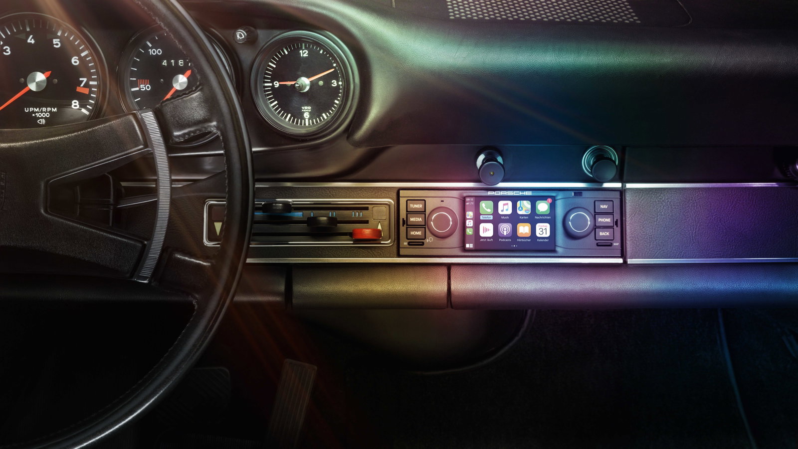 Porsche Has Made Modern Infotainment Units For Its Classics