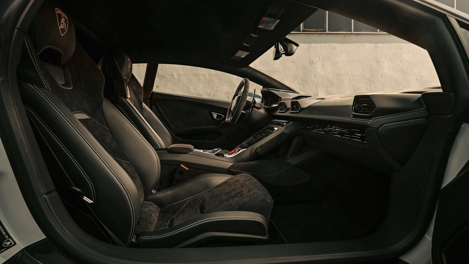 Novitec Will Make Your Lamborghini Huracan Evo Look Like A Performante