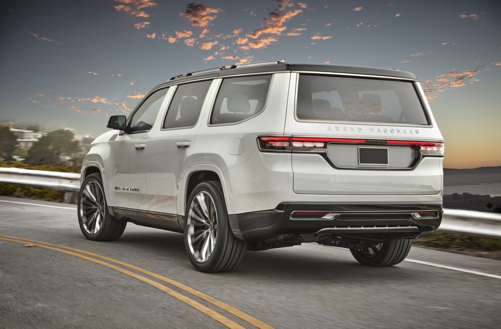 The Jeep Grand Wagoneer Concept Has Seven Screens For Some Reason
