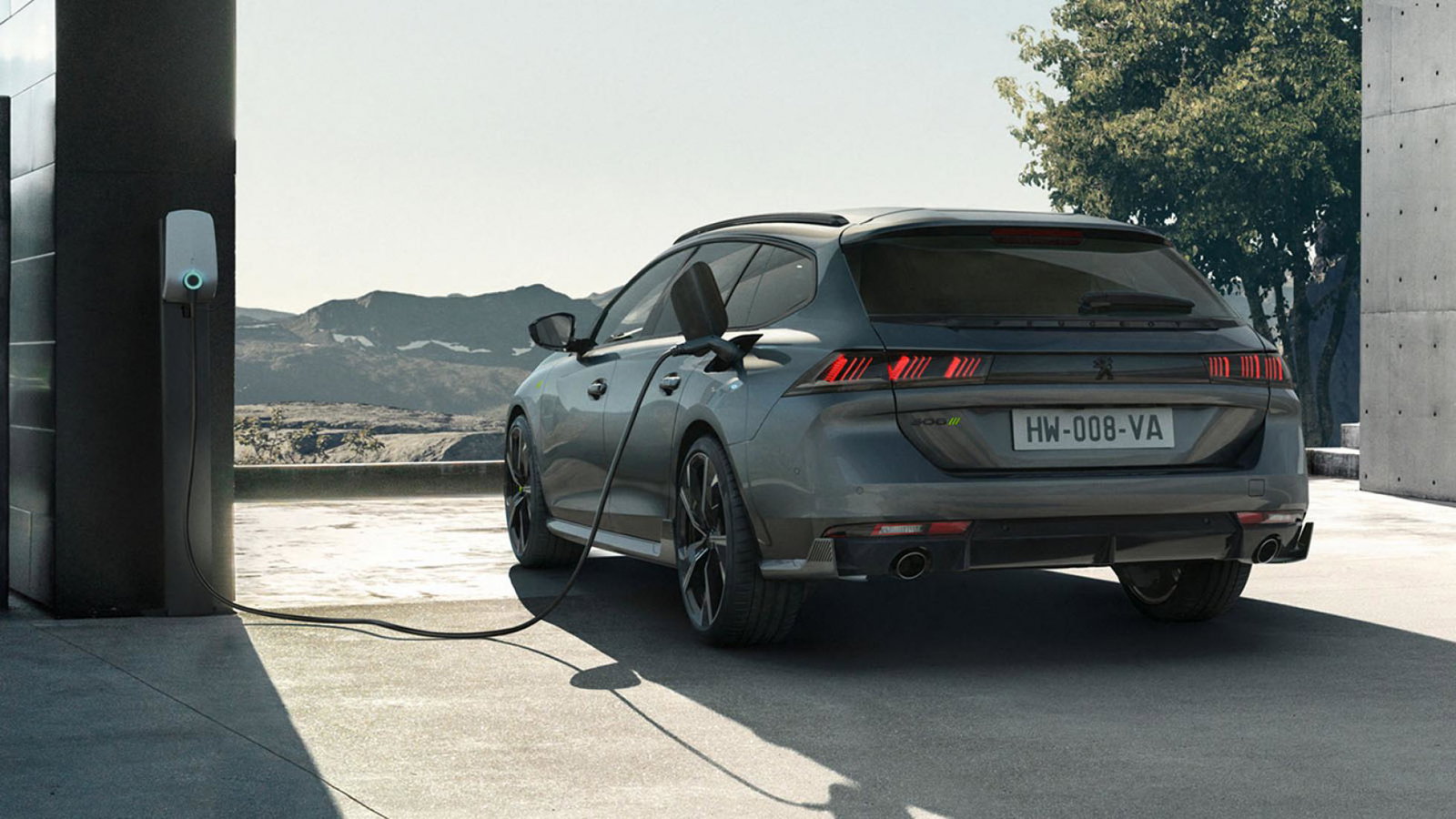 The Peugeot 508 Sport Engineered Is A 355bhp Hybrid
