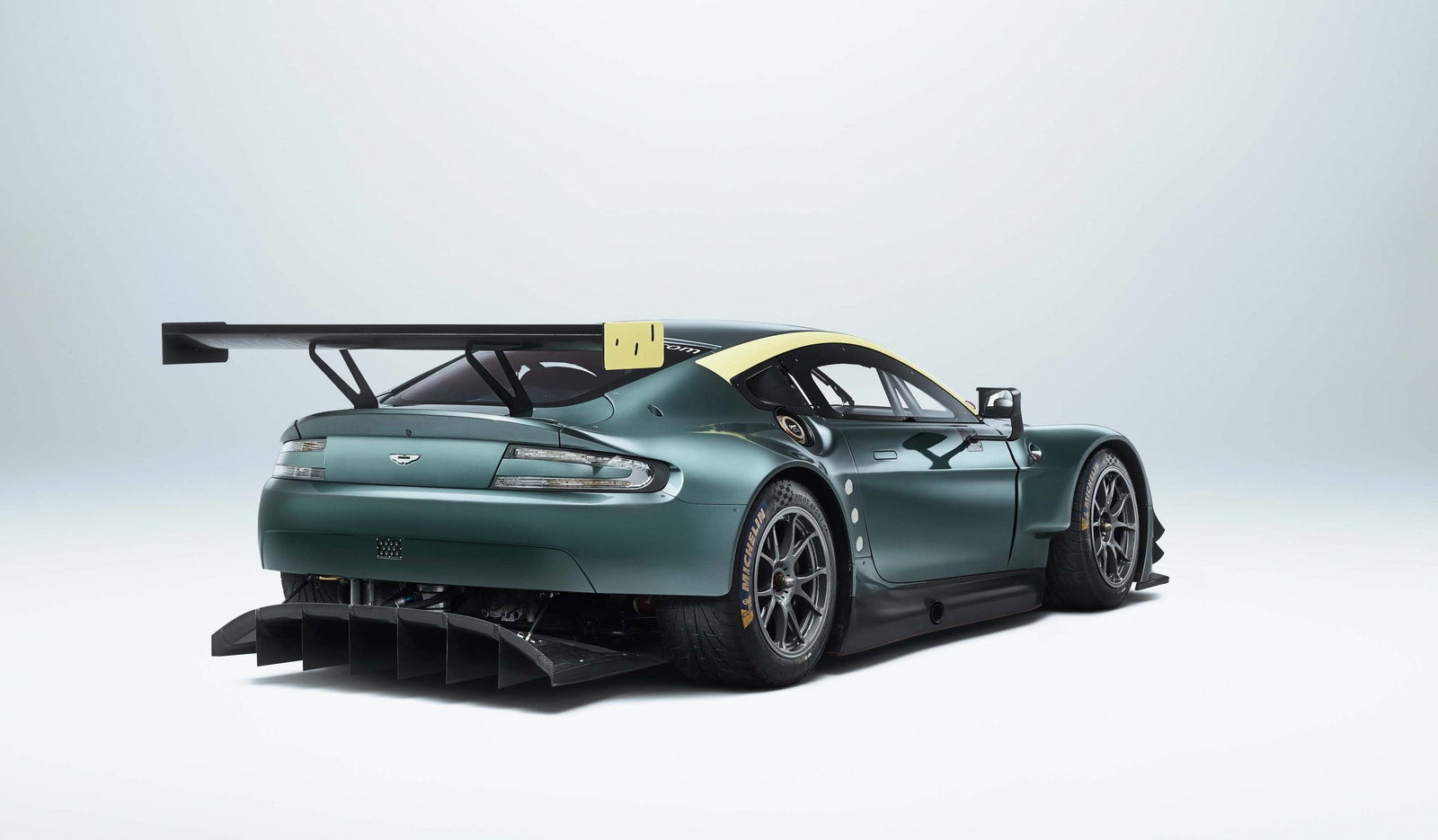 Aston Martin Is Selling A Collection Of Three New/Old Racers, Because Rich People