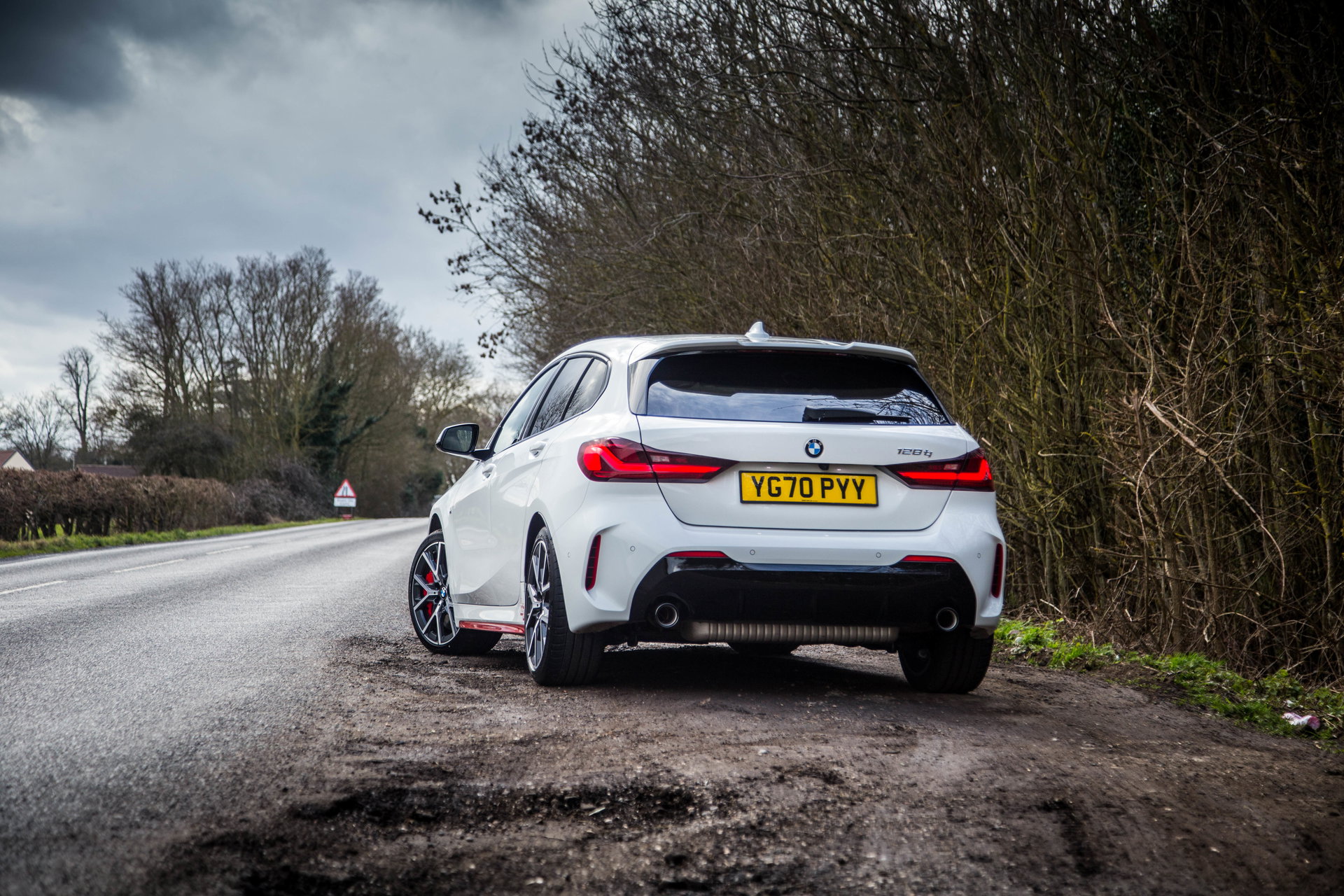 BMW 128ti Review: A Surprisingly Feisty Hot Hatch That Needs A ...