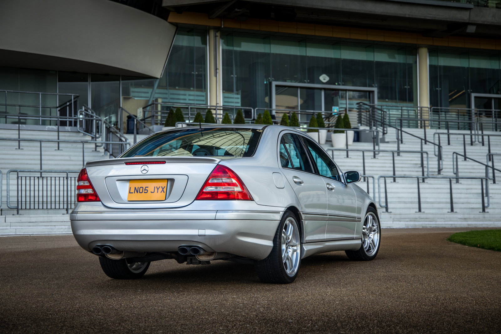 Mid-2000s Mercedes-AMGs Were Simplistic, Big-Engined Cruise Missiles