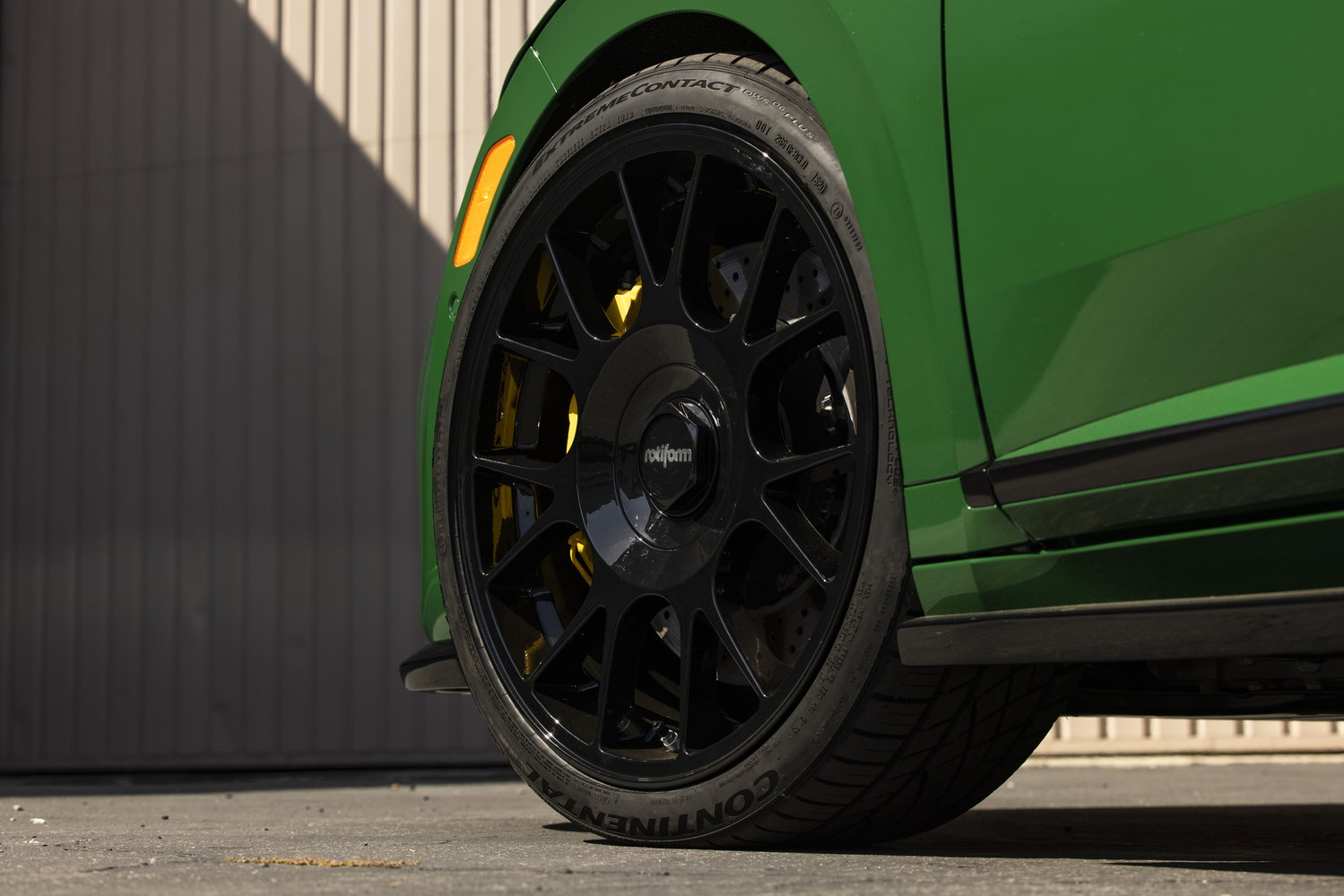 VW Gives Arteon Lowered, Very Green Makeover For 'Big Sur' Concept