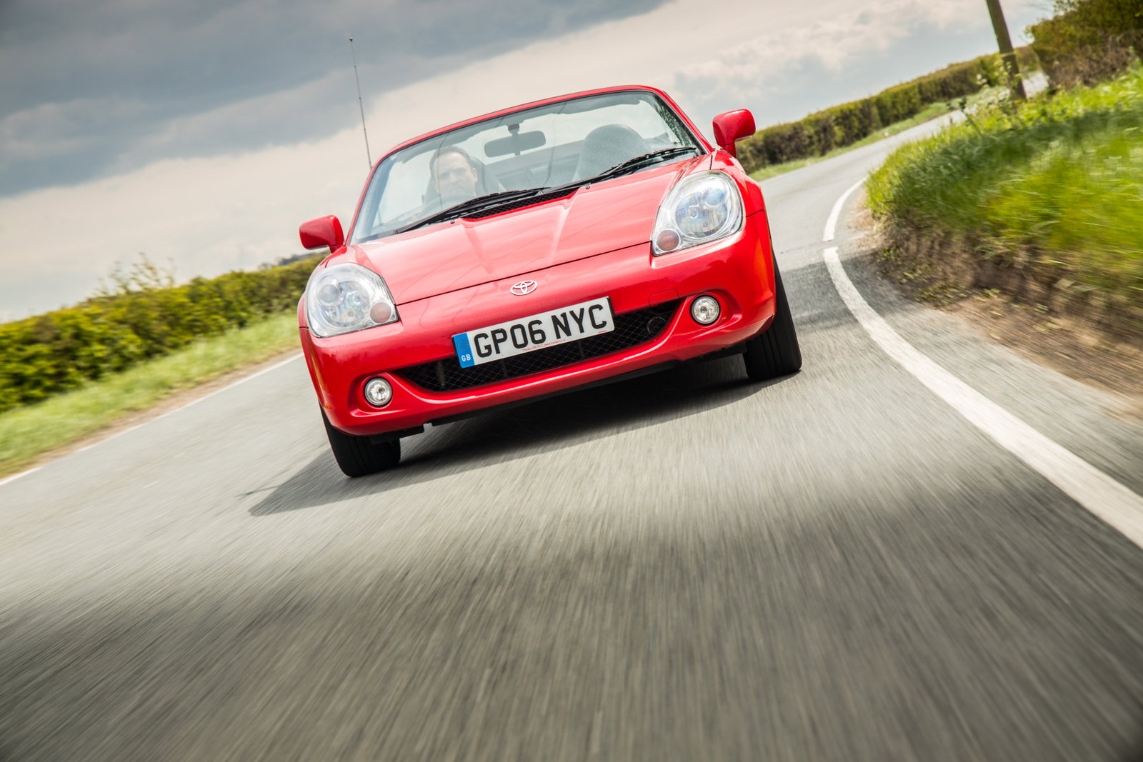 Why I'd Have A Third-Gen Toyota MR2 Over A Mazda MX-5