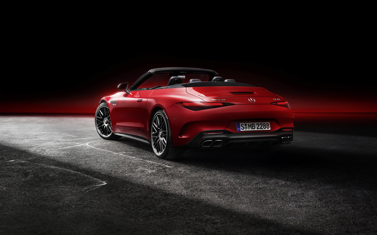 The New Mercedes-AMG SL Is V8-Powered And AWD Only