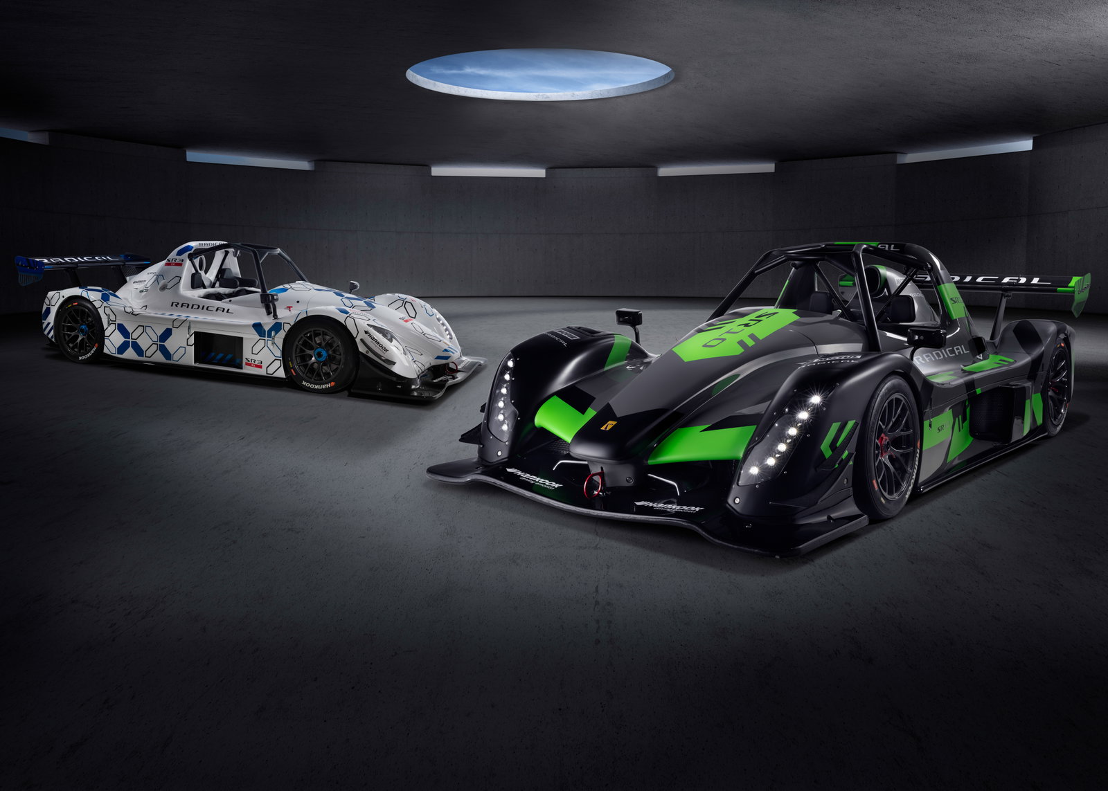 You Can Now Have An F1-Style Halo Device On The Radical SR3 XX and SR10