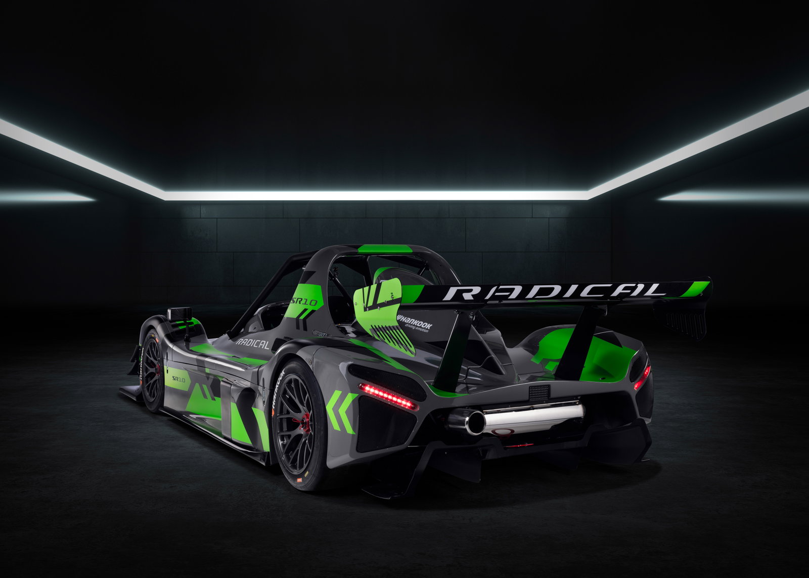 You Can Now Have An F1-Style Halo Device On The Radical SR3 XX and SR10
