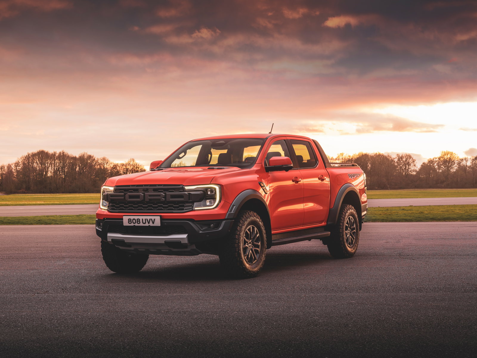 Ford Ranger Raptor Gets The Twin-Turbo V6 It Always Needed