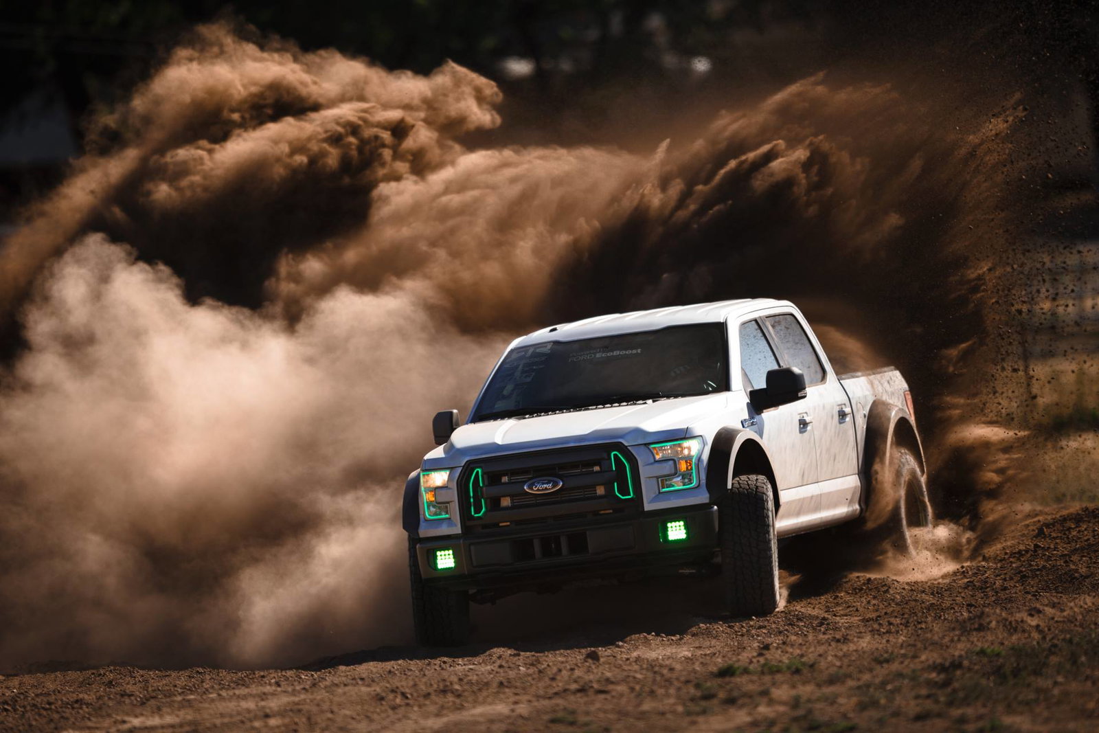 Top 5 Features of the Mustang RTR (And Lots of Reasons Why It's a Kickass Brand)