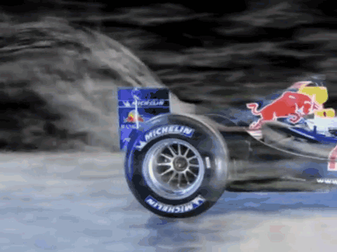 13 GIFs that shows just how beautiful the aerodynamic in Formula One car is and how they work :