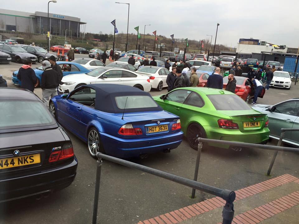 ACE CAFE MEET LONDON OVER 100 ///M CARS