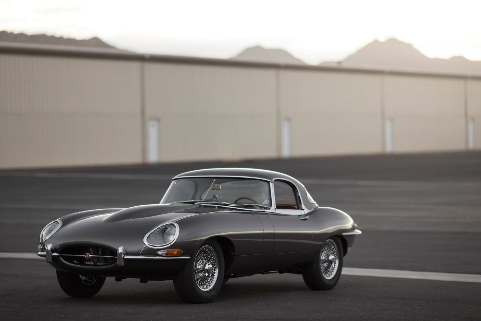 10 Cars That are Drop Dead Gorgeous