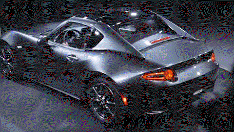 Mazda Unveiled the 2017 MX-5 RF and It's Stunning!