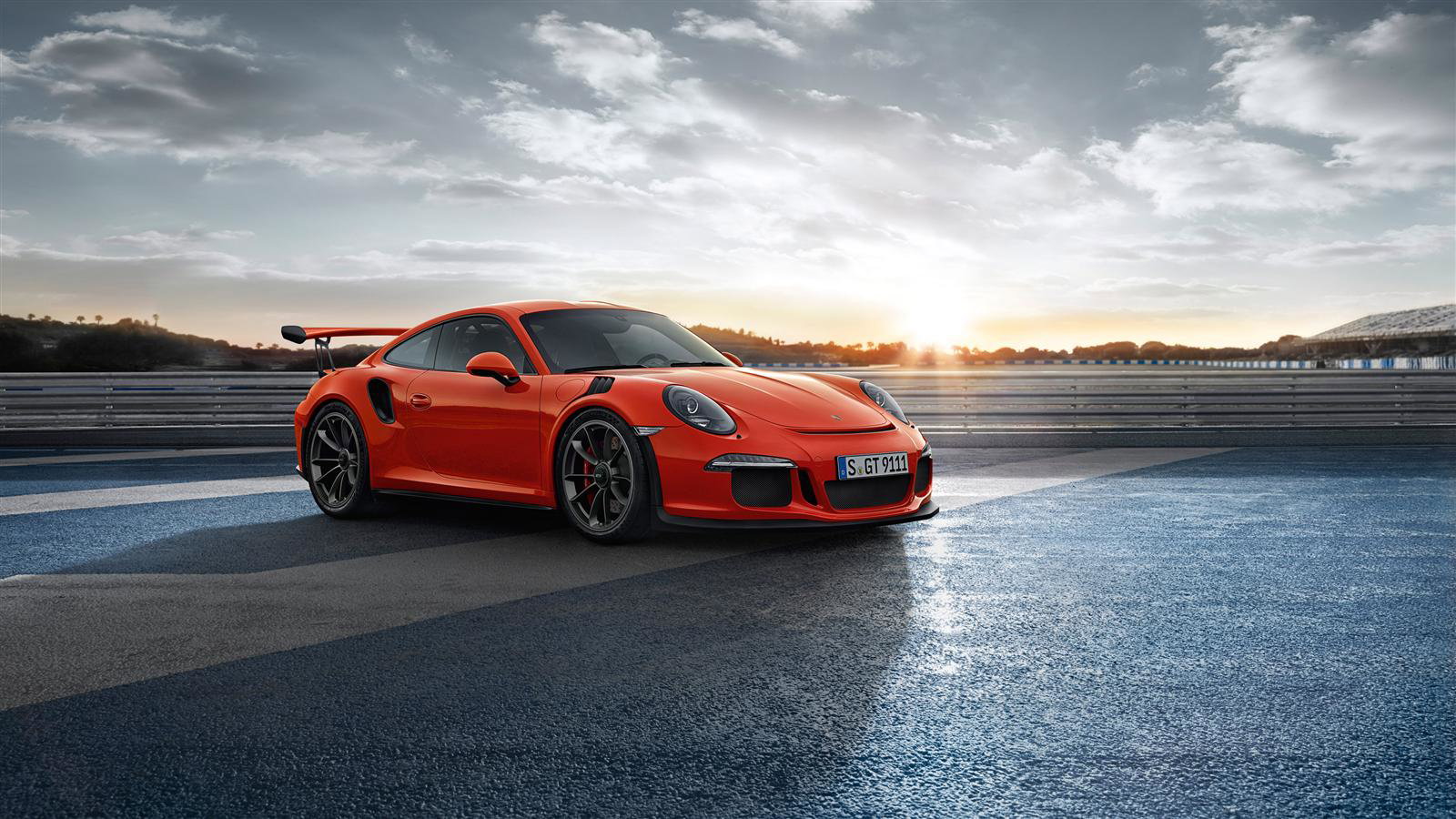 Special Sundays: The Porsche 911 GT3 RS