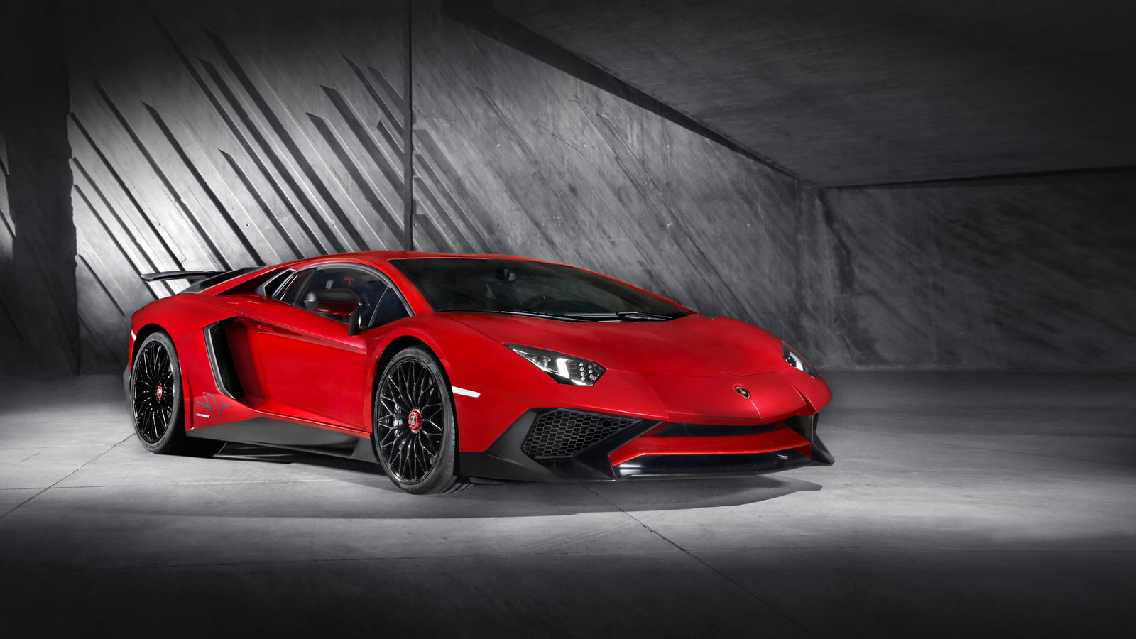 Rejoice: Lamborghini V12s Will Be Around For A While Longer