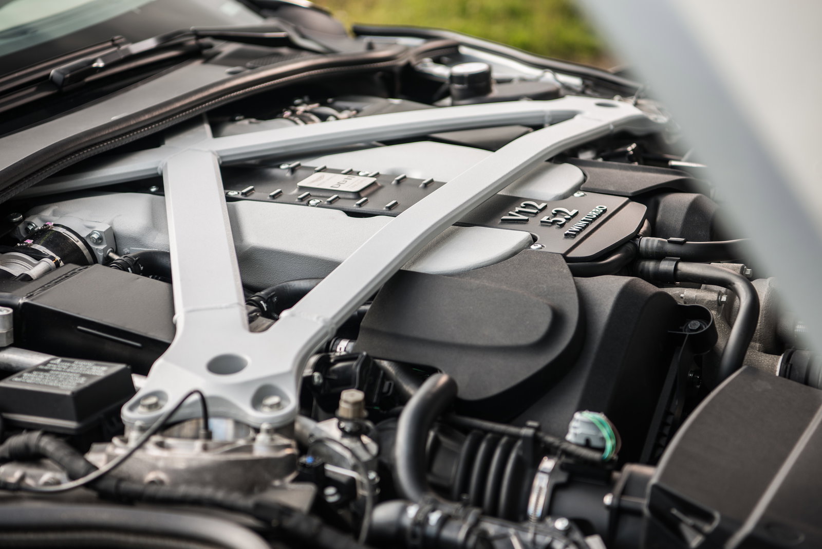 Aston Martin DB11 Review: The 600bhp V12 Hero That Laughs In The Face Of Downsizing