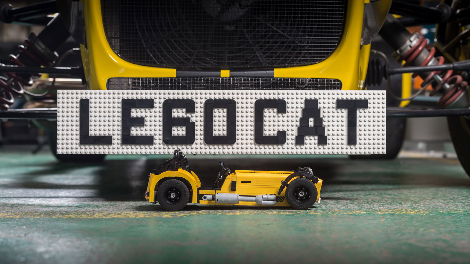 There's Now A Lego Caterham Seven And We Want It Badly