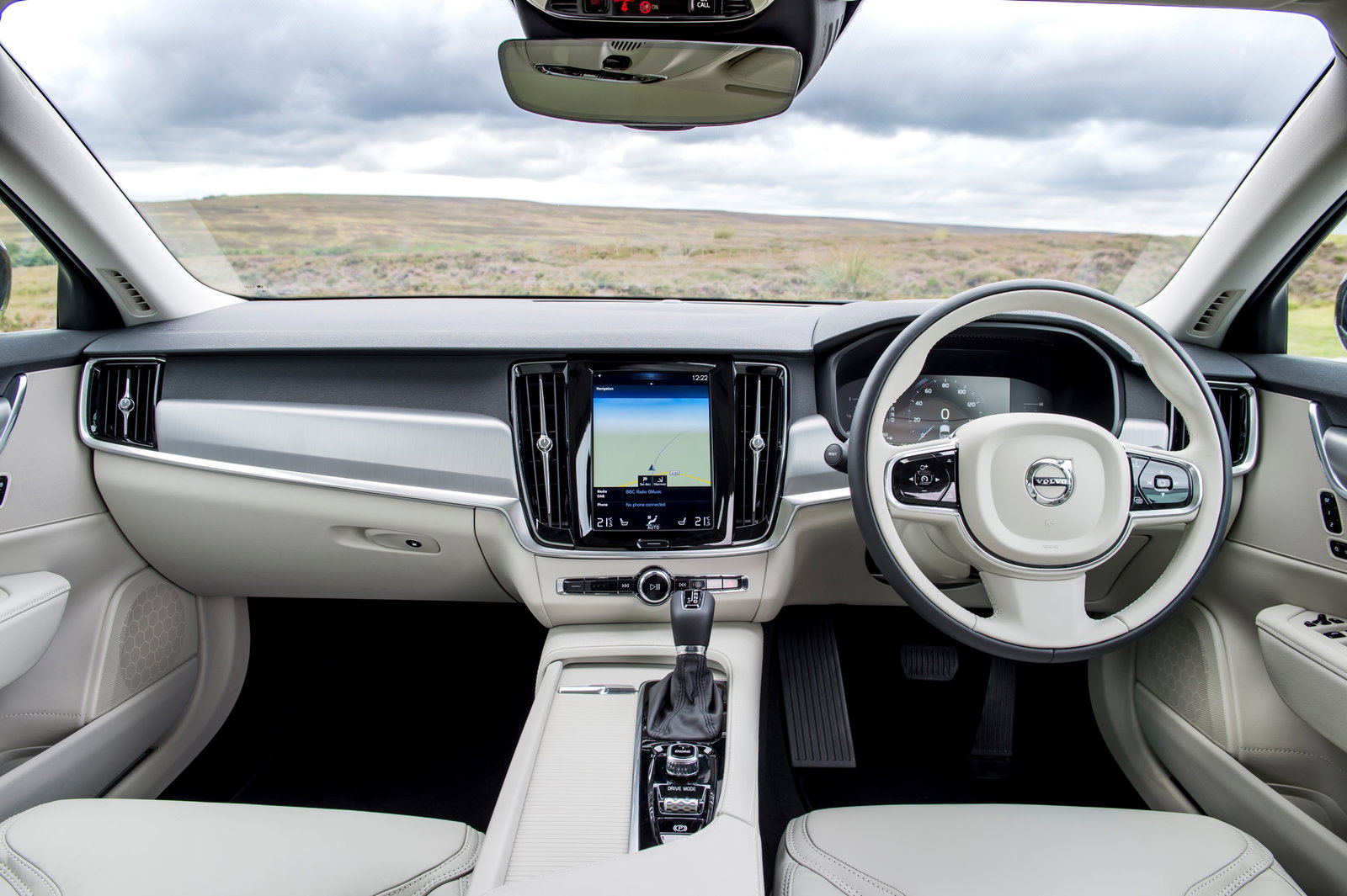 7 Reasons Why The Volvo S90 And V90 Might Make You Cheat On The Germans