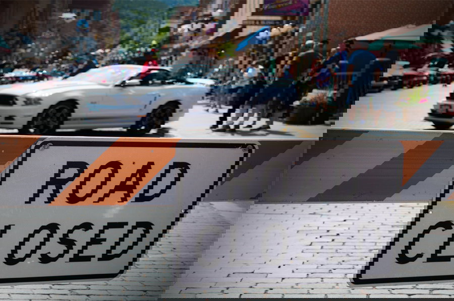 I Survived A Massive Mustang Gathering - Here’s What I Learned