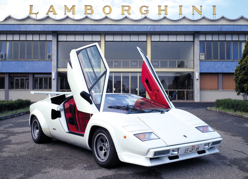 The 7 Greatest Analog Supercars Of All Time