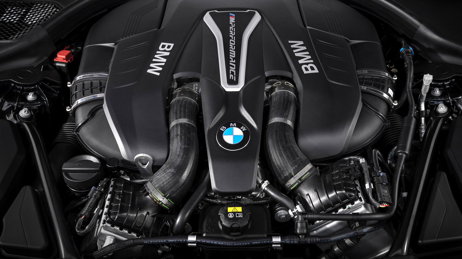 The BMW M550i Is Here And It's Faster Than The Old M5