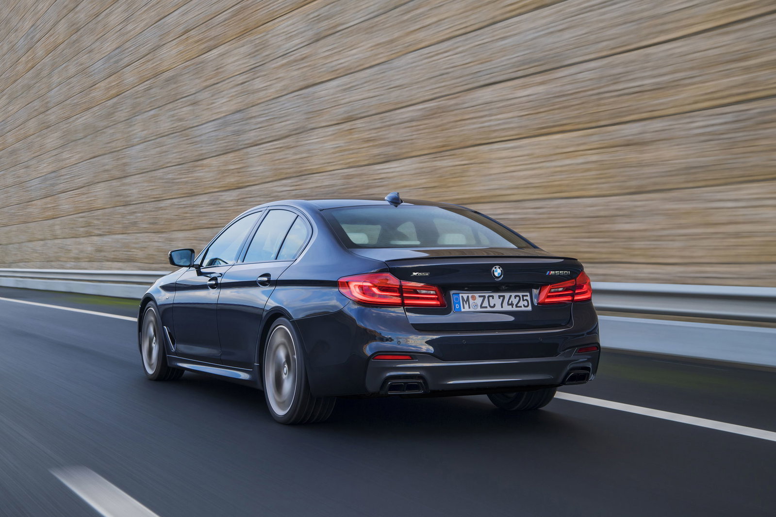 The BMW M550i Is Here And It's Faster Than The Old M5