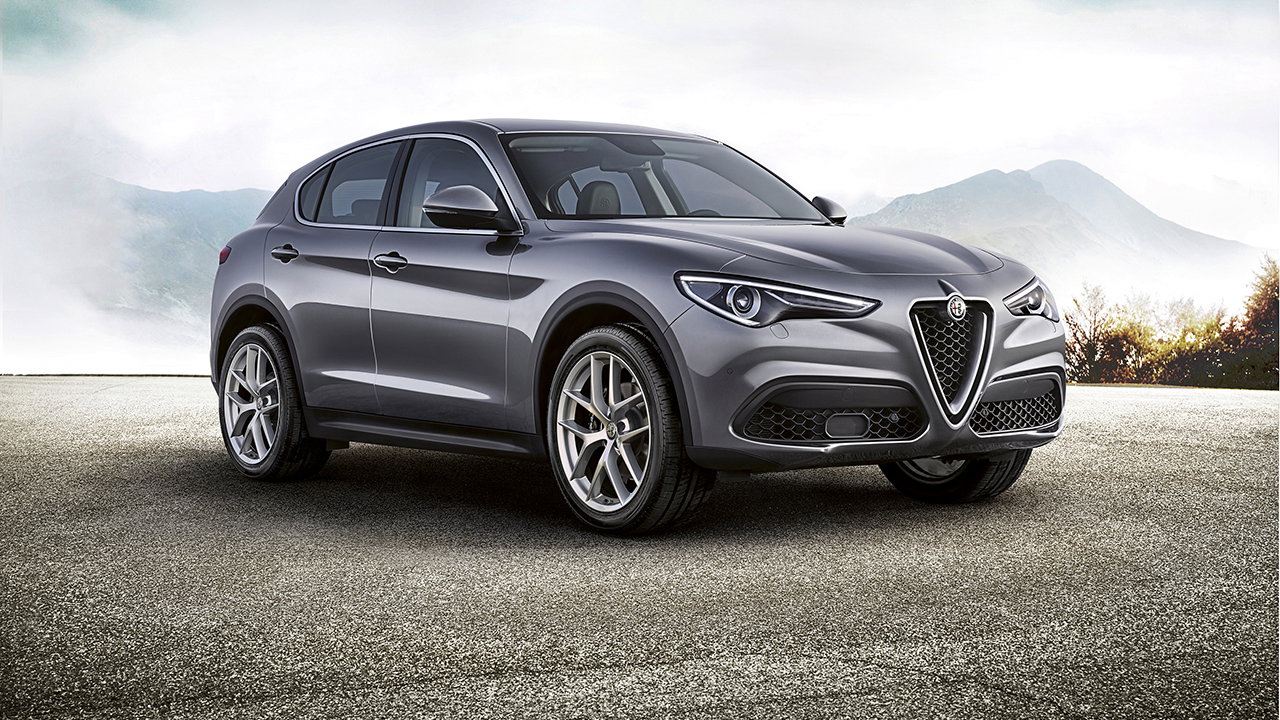 Even The 'Normal' Alfa Romeo Stelvio Looks Hot