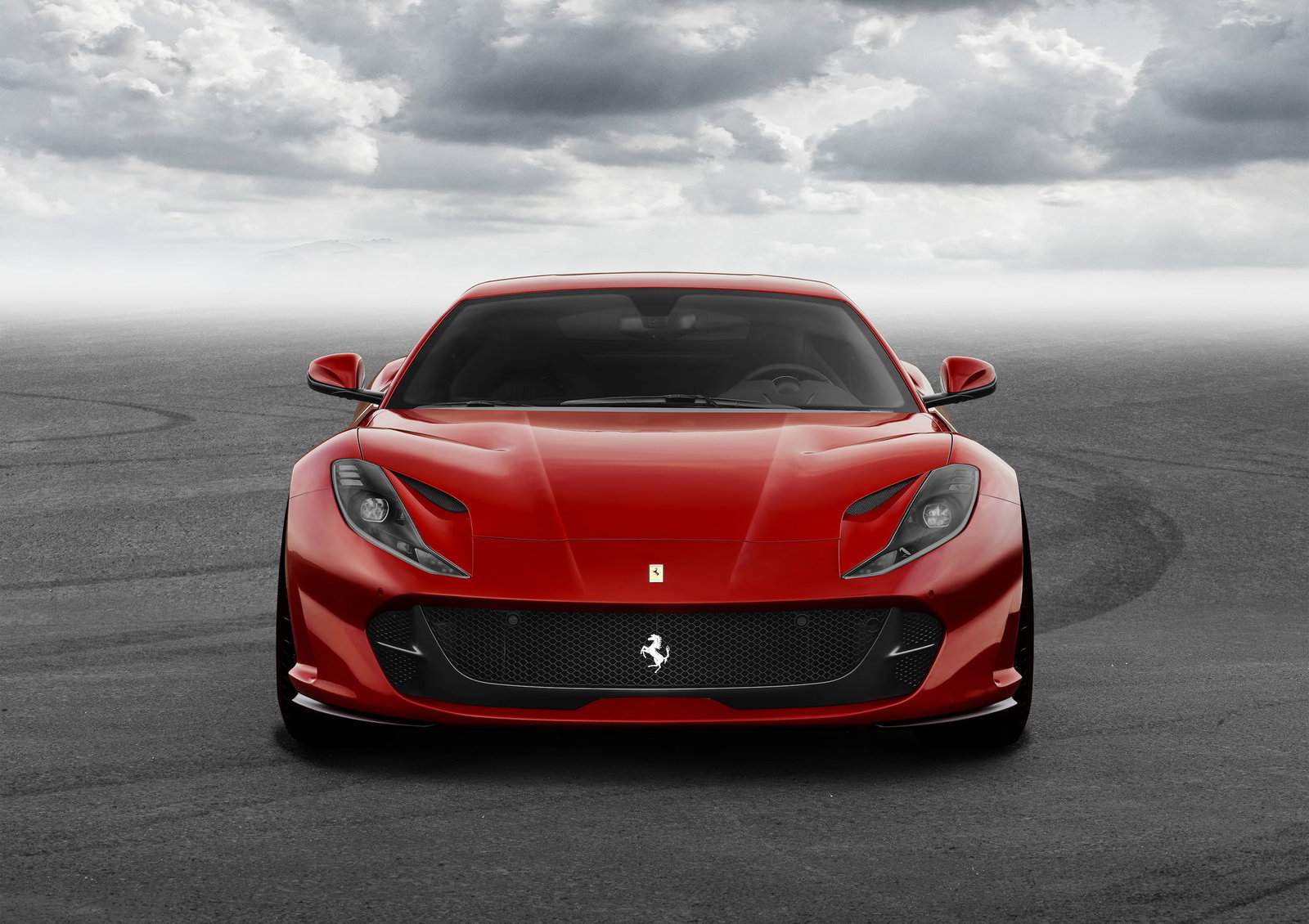 The Ferrari 812 Superfast Is An 800bhp V12 Hero