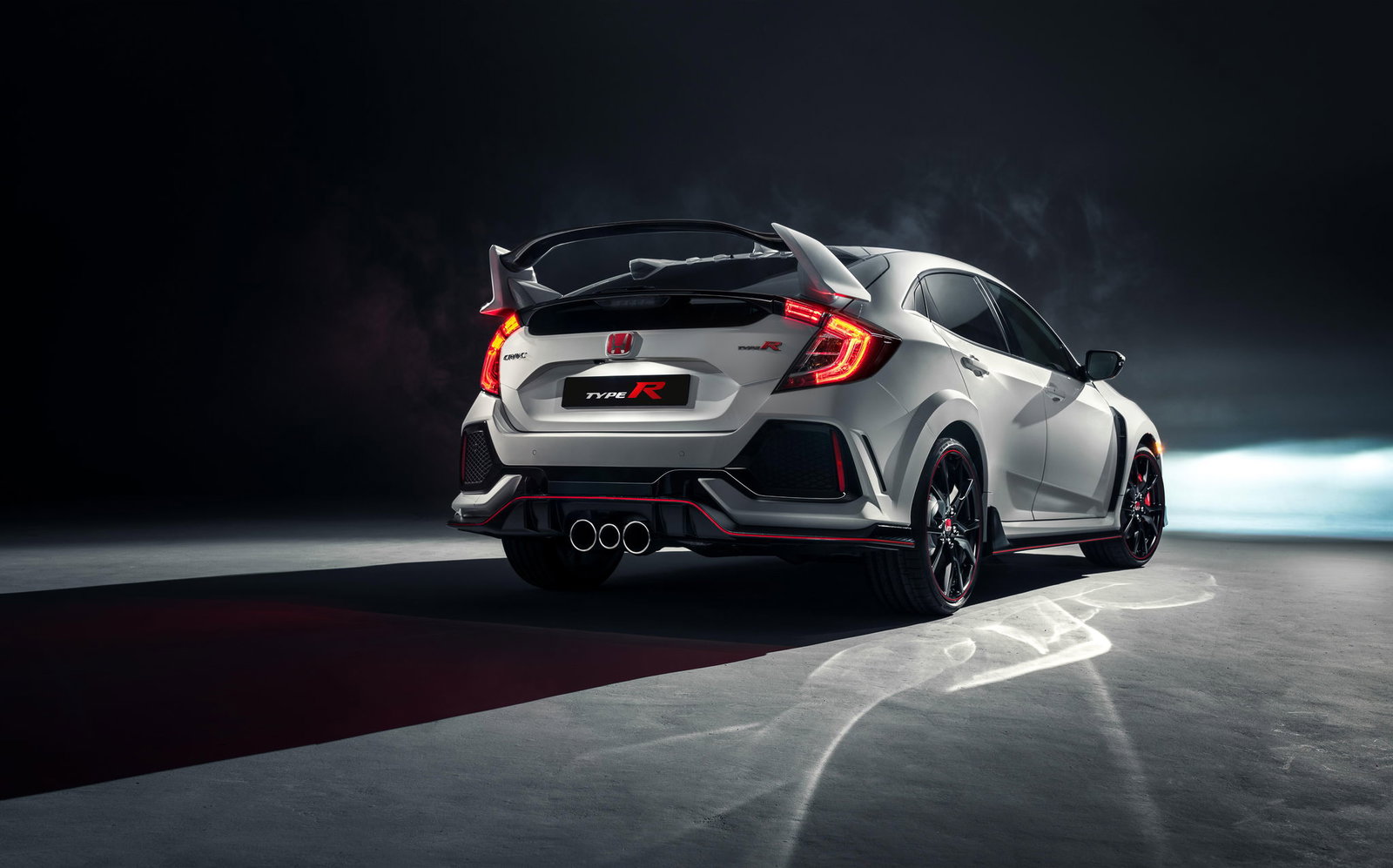 This Angry 316bhp Hot Hatch Is The New Honda Civic Type R