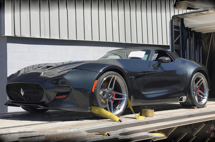 Watch A New Audi RS 6 Avant Pulverise A Nissan GT-R In A Drag Race