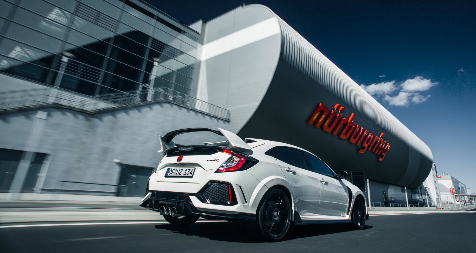 The Honda Civic Type R Has Blitzed The FWD 'Ring Record With A 7:43 Lap
