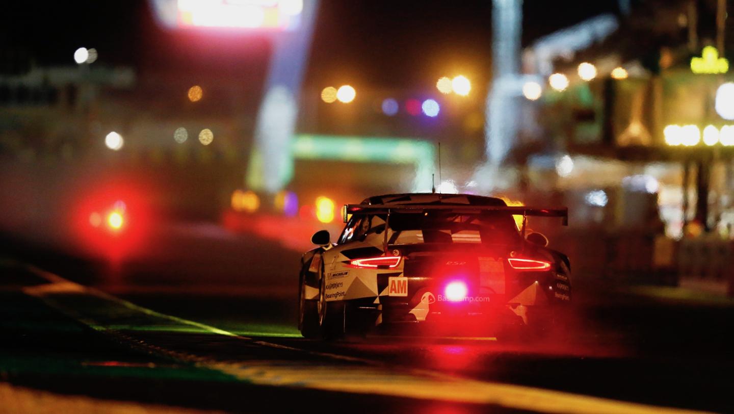 Rallycross Looks Brilliantly Fast And Frantic In New Dirt 4 Trailer