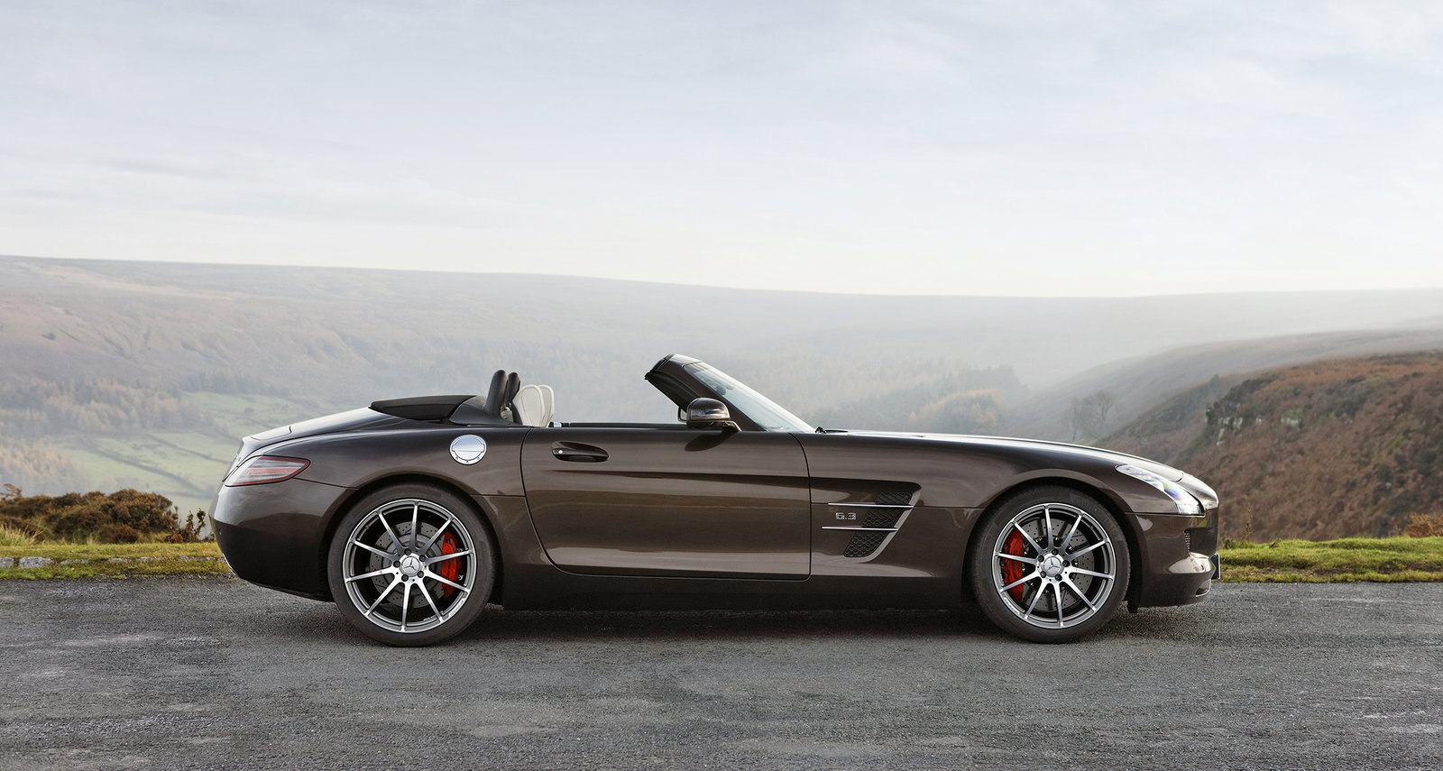 Bentley Has Made A 'Bentayga Falconry' Because Of Course It Has