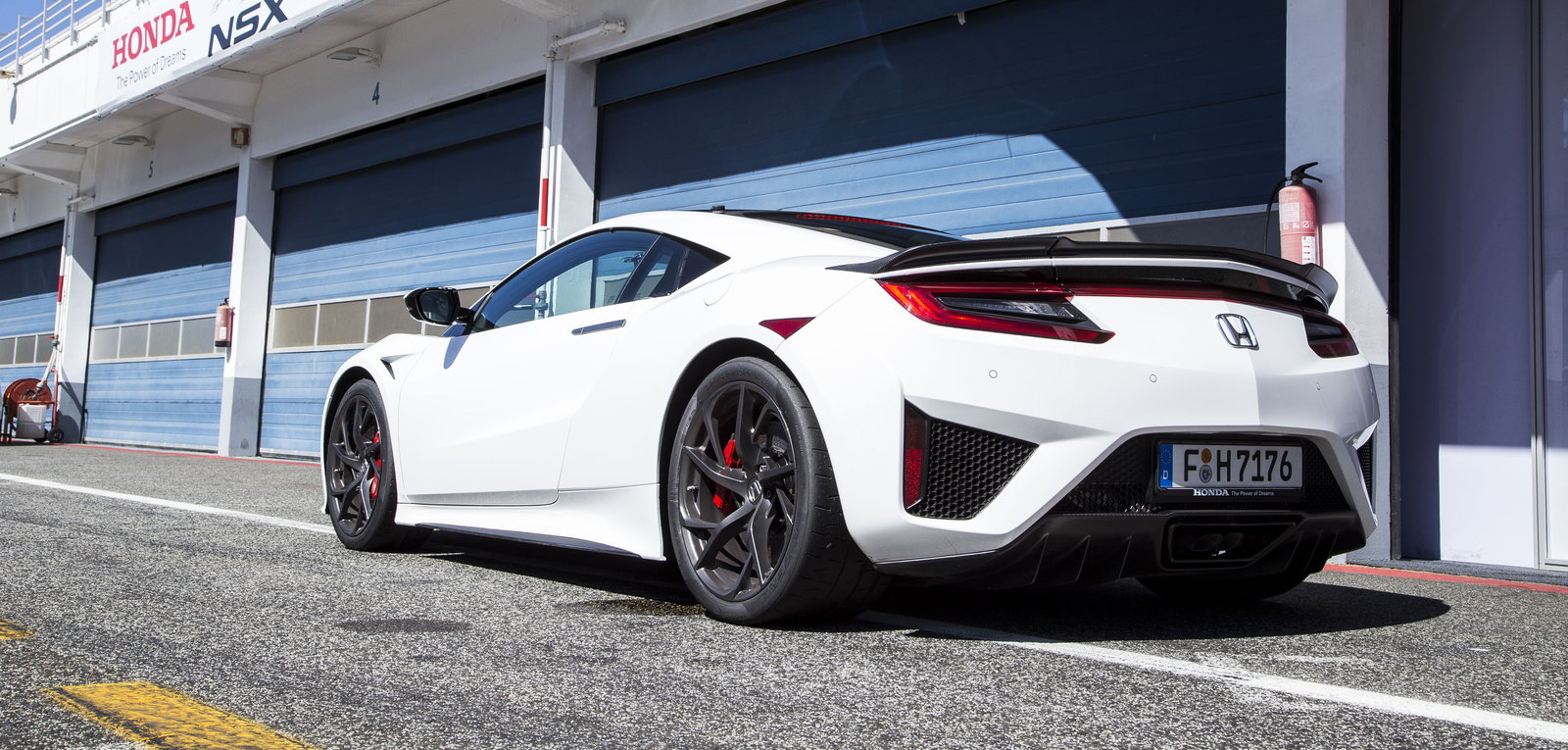 Porsche Just Massively Turned Up The Volume On Its 911 RSR
