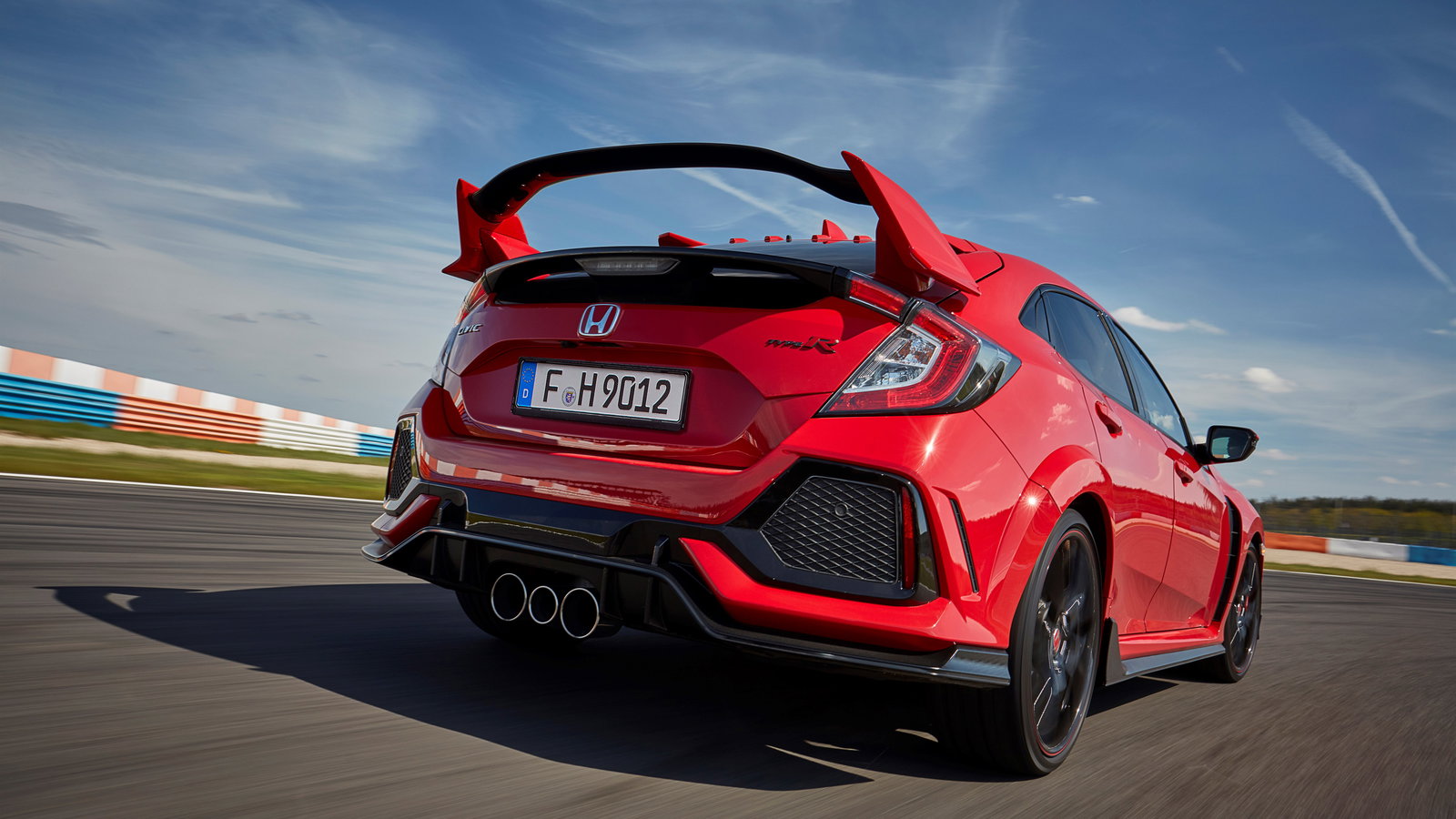 Specs Revealed For The 169mph Honda Civic Type R