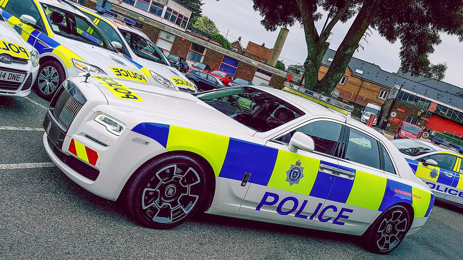 This Rolls-Royce Is The Police Interceptor We Wish Was Real