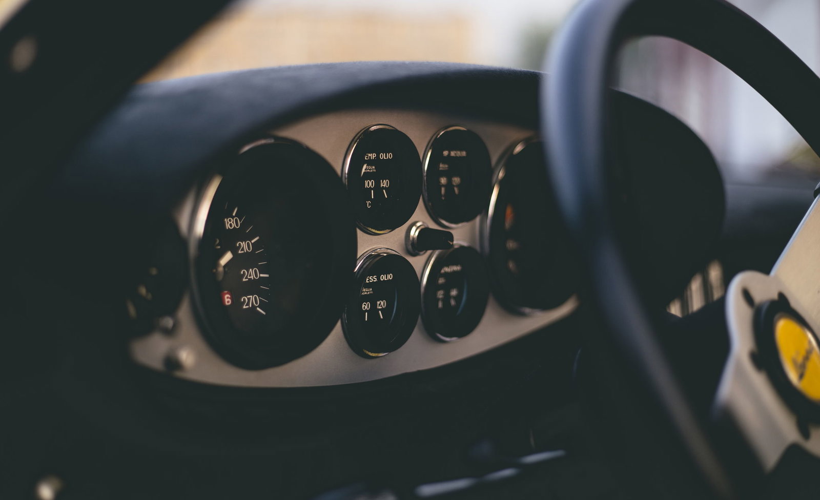 Ferrari Dino - how is it to be a son of a legend? review by #tejsted