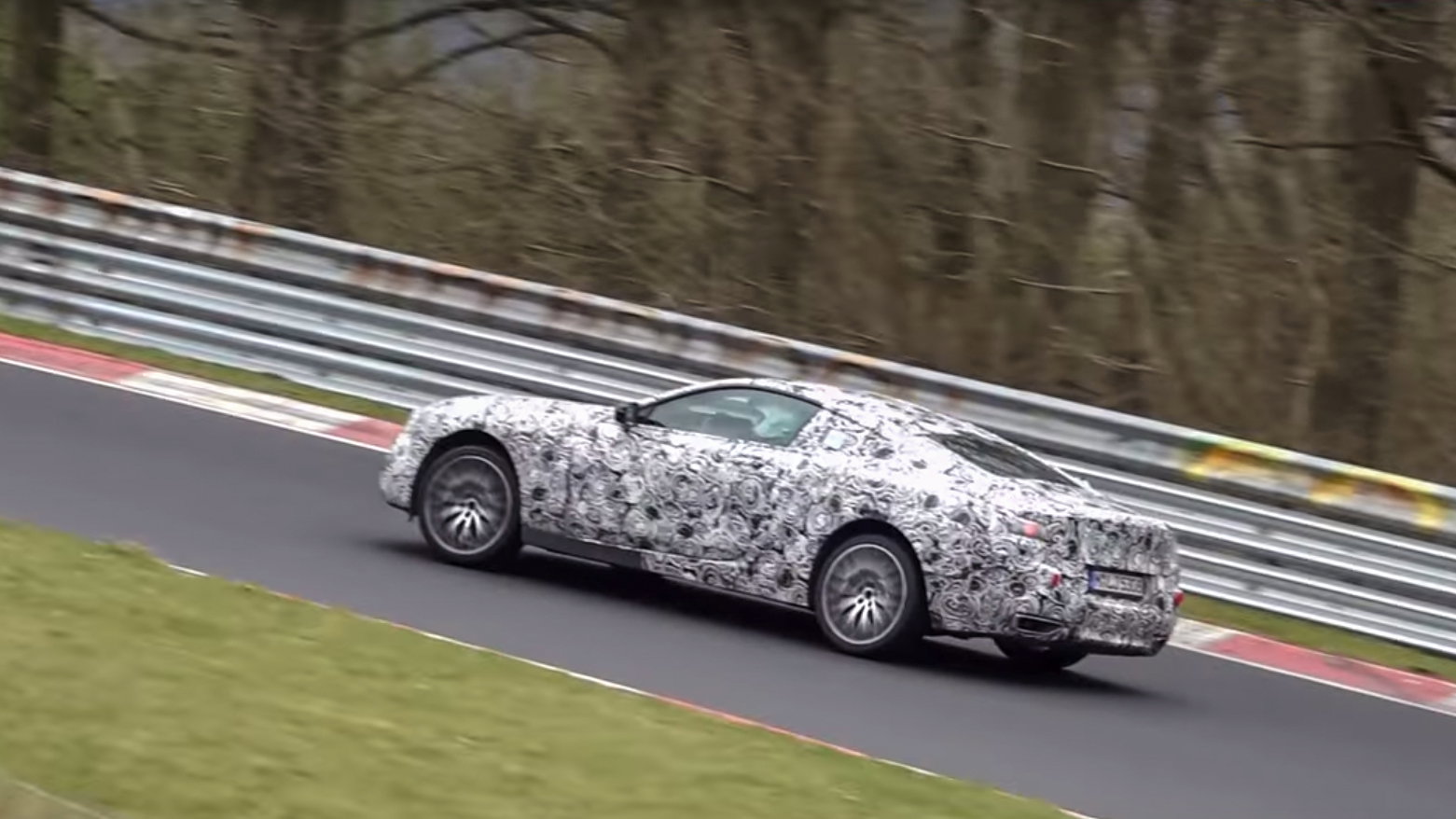 The Roly-Poly BMW 8 Series Looks Uncomfortable At The Nurburgring