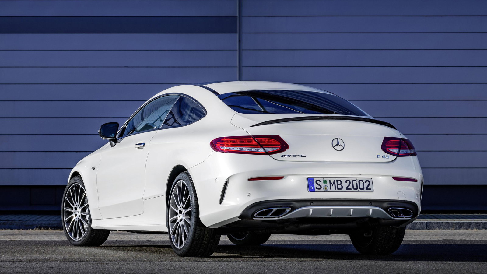 An All-New Mercedes-AMG Engine Could Sit Bizarrely Between The 43 And 63