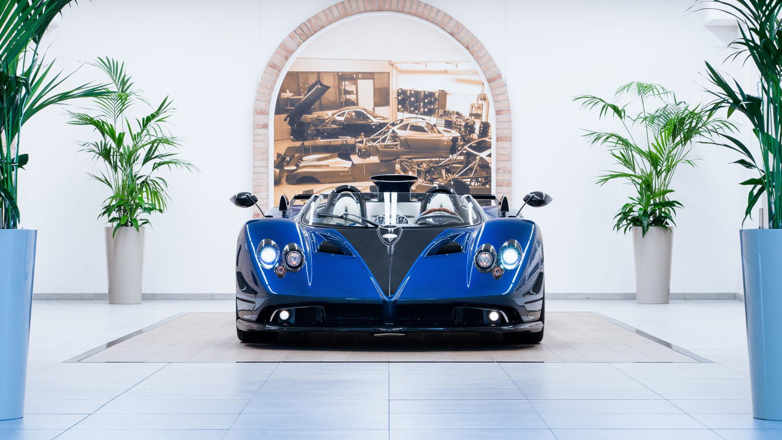 Say Hello To The Pagani Zonda HP Barchetta: Horacio's Alfresco Supercar