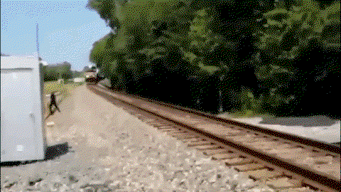 8 Hilarious #GIFs of Limousine Drivers Taking It To The MAX