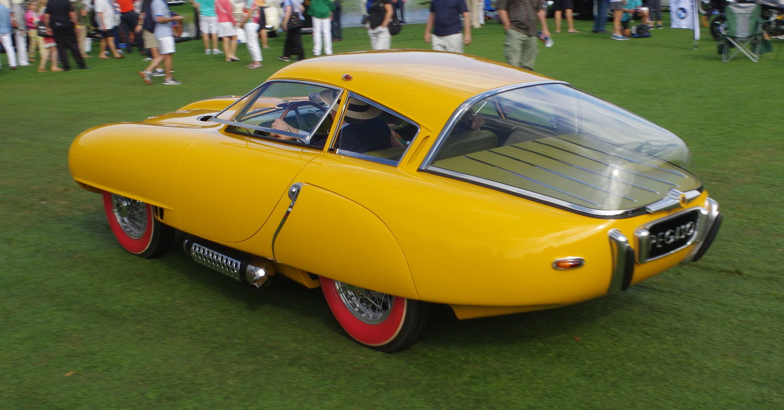 The 1952 Pegaso Z-102 Berlineta ENASA Cúpula - The Driving Spaceship
