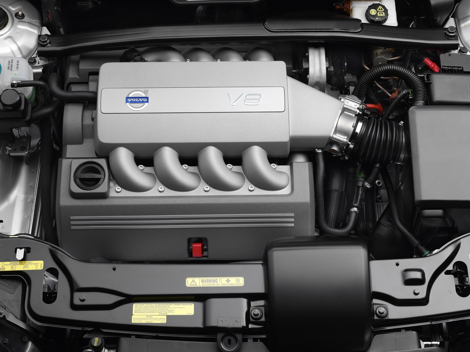 Transvers Mounted Engine 8 Cars With Front-Mounted Transverse V8 Engines | CarThrottle