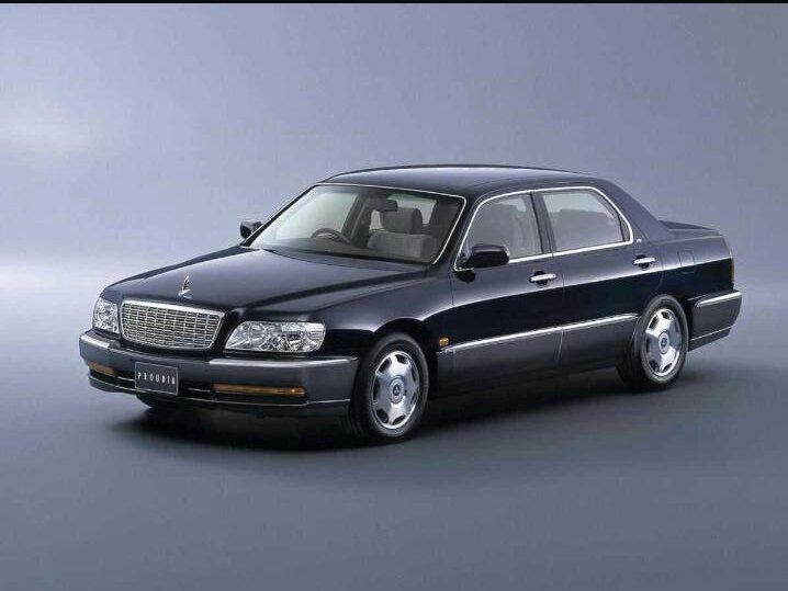 8 Cars With Front-Mounted Transverse V8 Engines