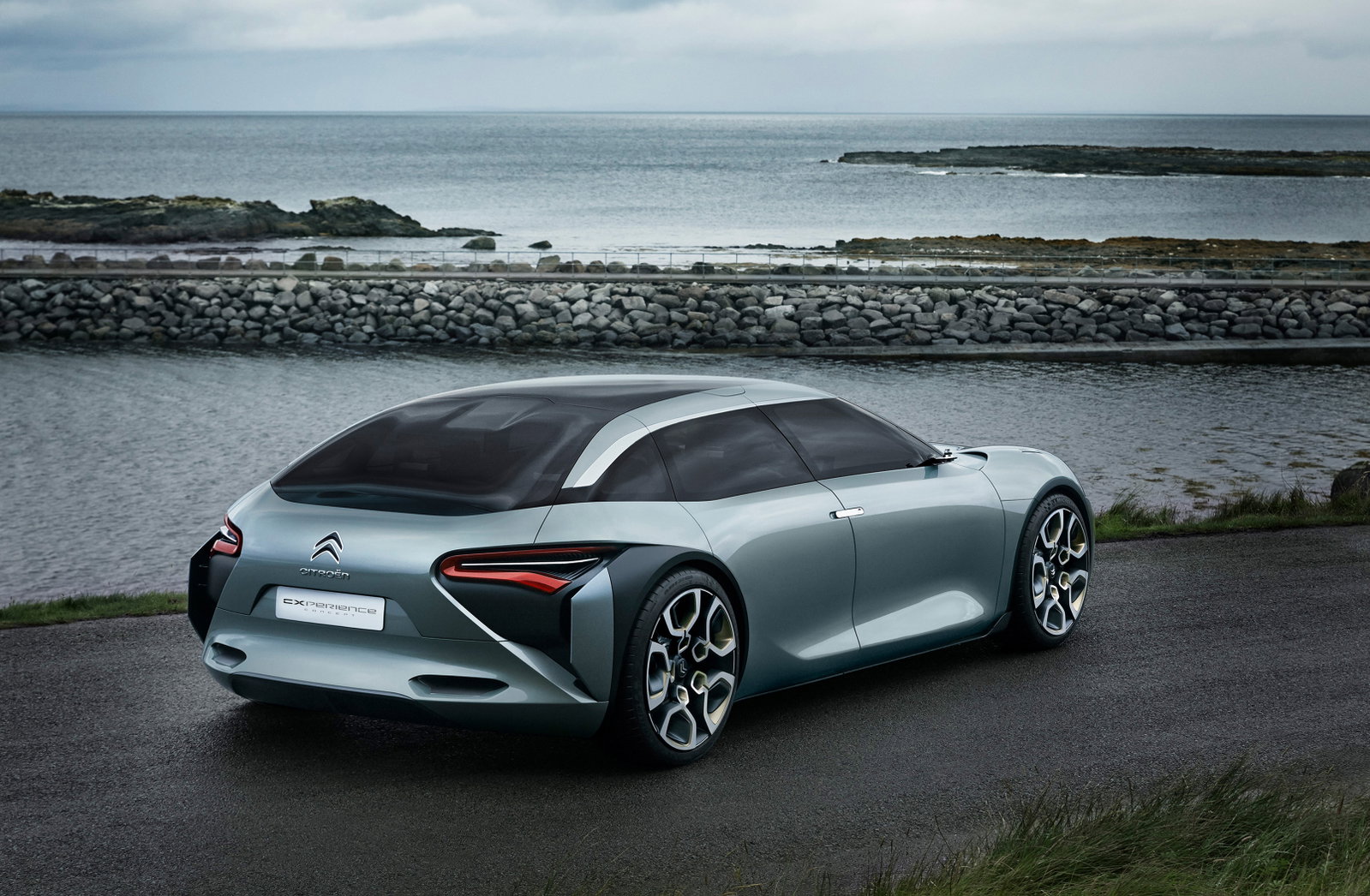 Citroen Is Returning To The Oddball Big Saloon Game