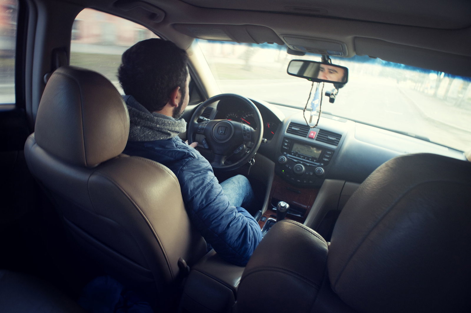 In-Car Advertising Is Coming, And This Is Why We're Not Happy