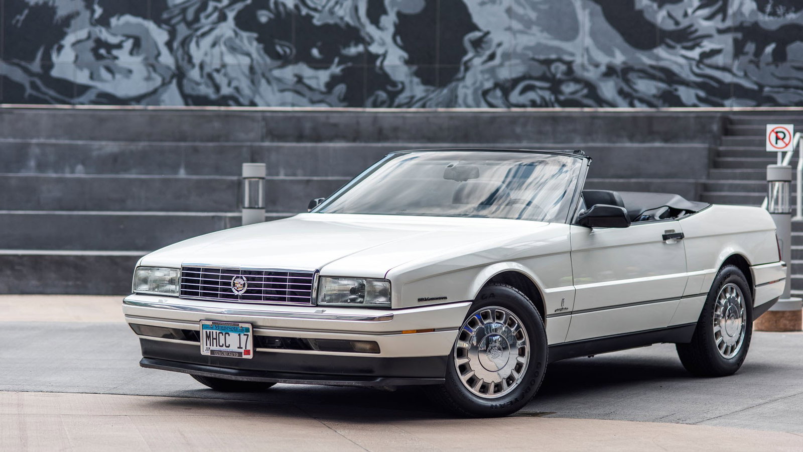 8 Cars With Front-Mounted Transverse V8 Engines
