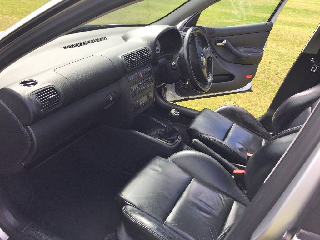 This One-Owner Seat Leon Cupra Is An Incredible Hot Hatch Bargain